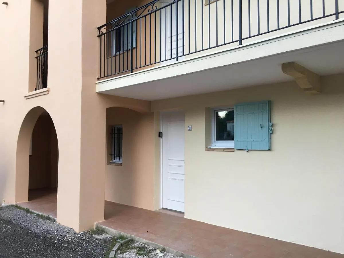 Appartement Studio sur le Domaine du Golf de Pont Royal à Mallemort 0*,  France